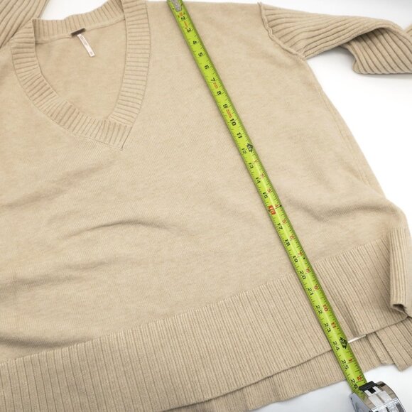Free People Orion A Line V Neck Tunic Sweater Almond Women's XS Oversized Boho - Picture 10 of 10